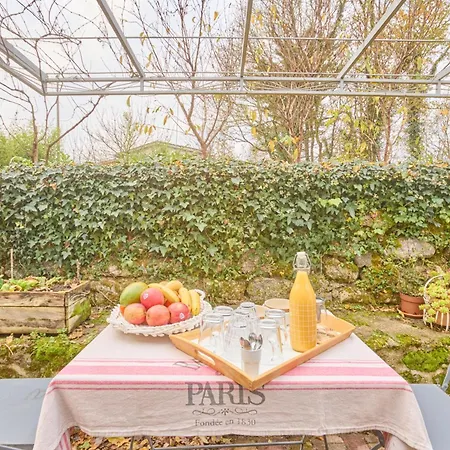 Holiday home Pierre Idyllique - Climatisee Avec Grand Jardin Saumont